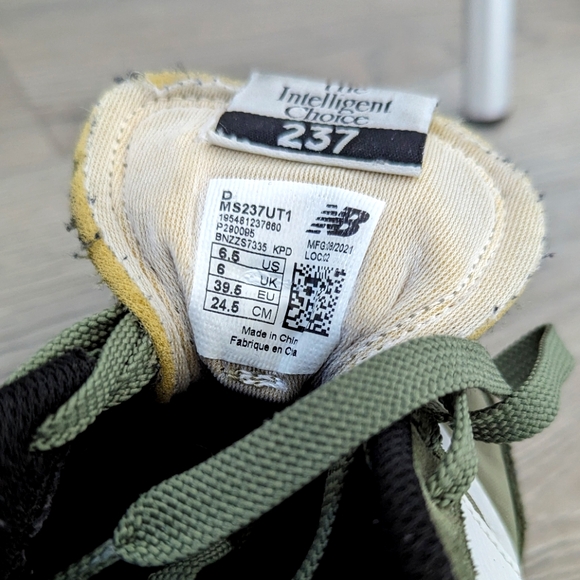 New Balance 237 in Army Green - Picture 5 of 5